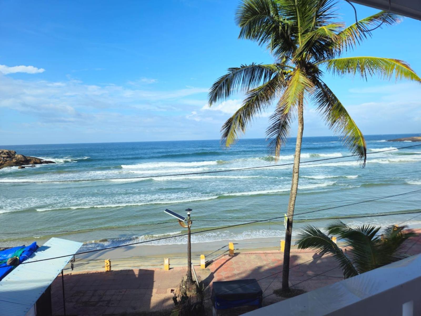 Orion Seaview Beach Hotel كوفالام المظهر الخارجي الصورة