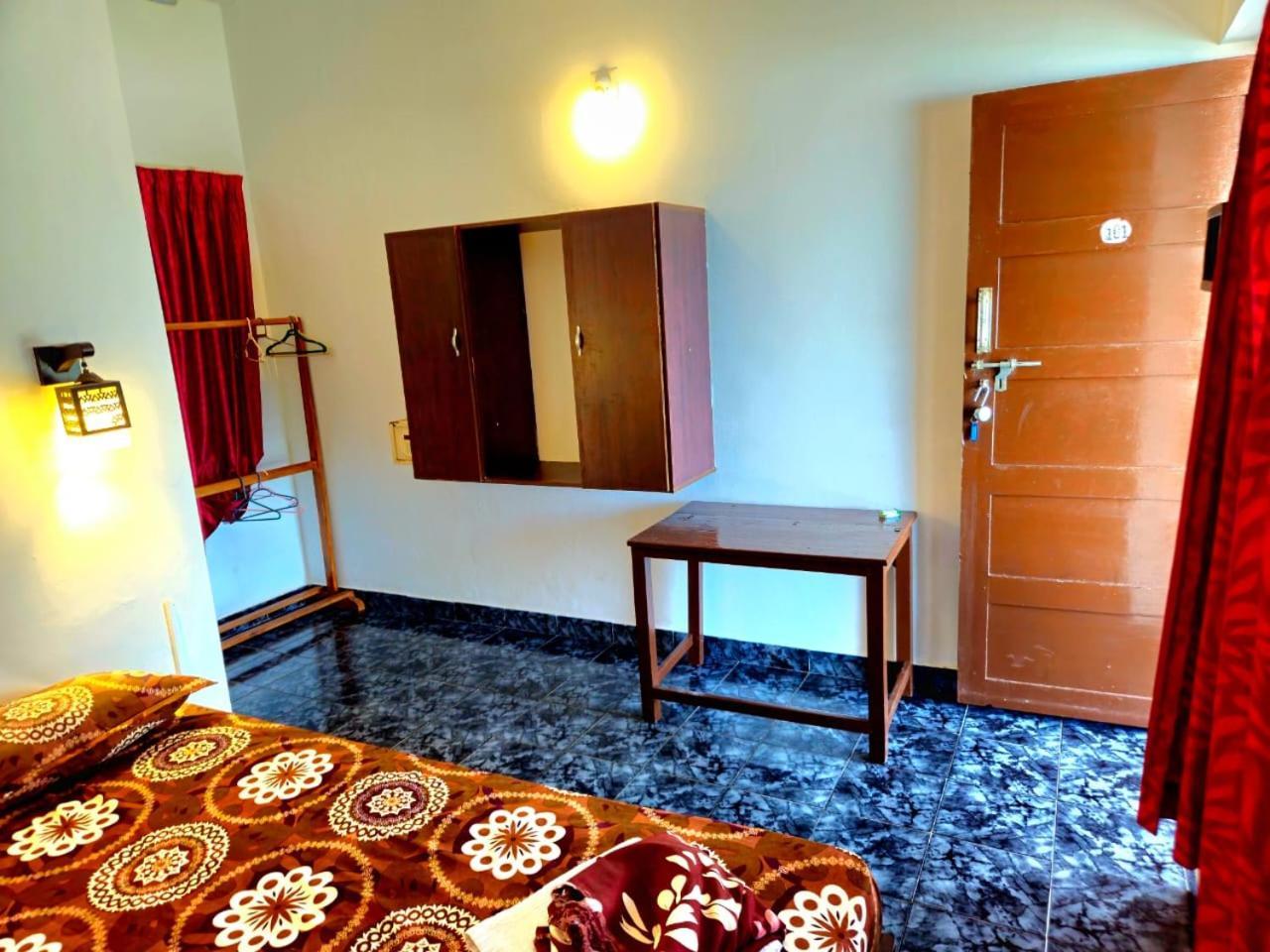 Orion Seaview Beach Hotel كوفالام المظهر الخارجي الصورة